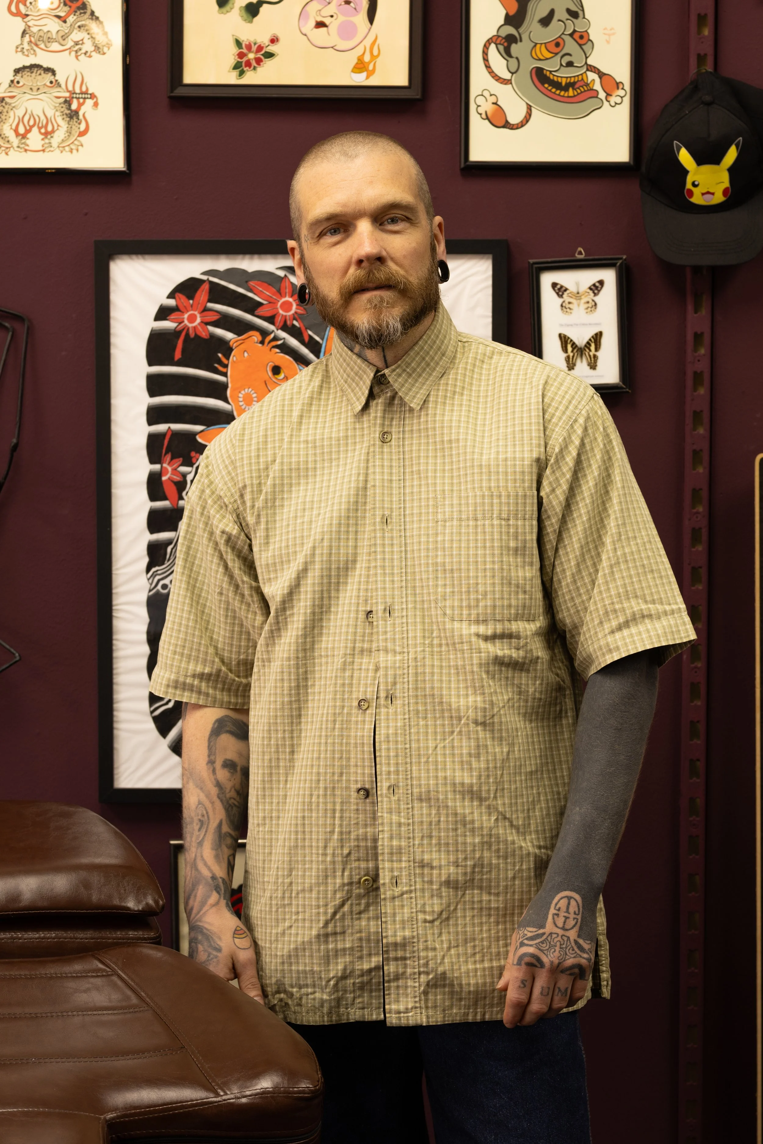 Marcel Tambach van Se7en Sins Tattoo, de beste tattooshop van Friesland nabij Sneek, Heerenveen en Leeuwarden, creëert unieke tattoo designs voor elke stijl.
