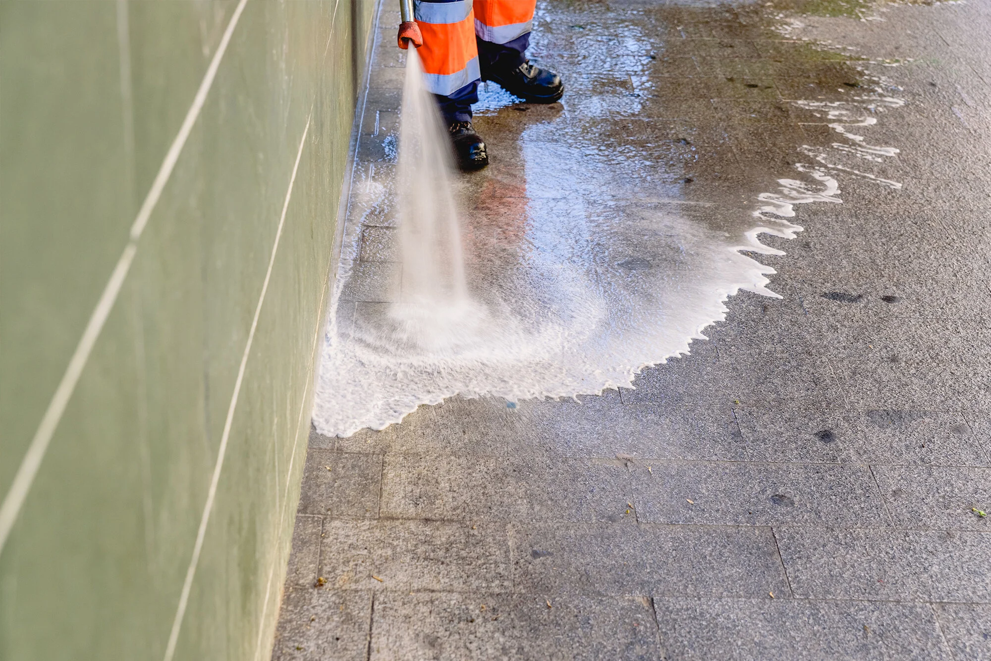 sidewalk suds SQ.jpg