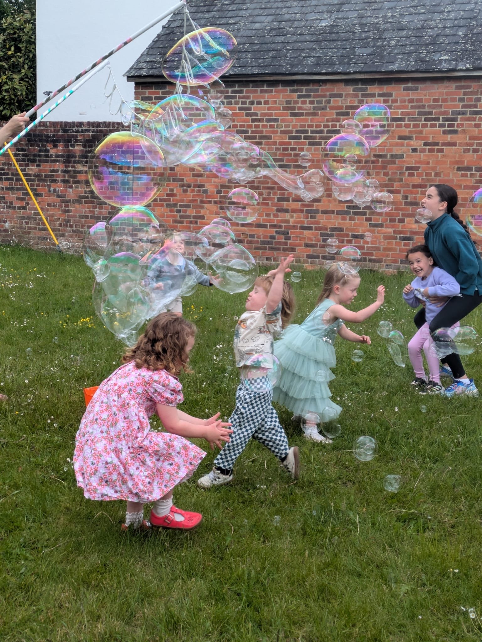 Giant Bubble Show : Be amazed as giant bubbles float, swirl and shimmer through the air in a magical performance that's guaranteed to delight children and adults alike. A colourful spectacle full of wonder and audience participation