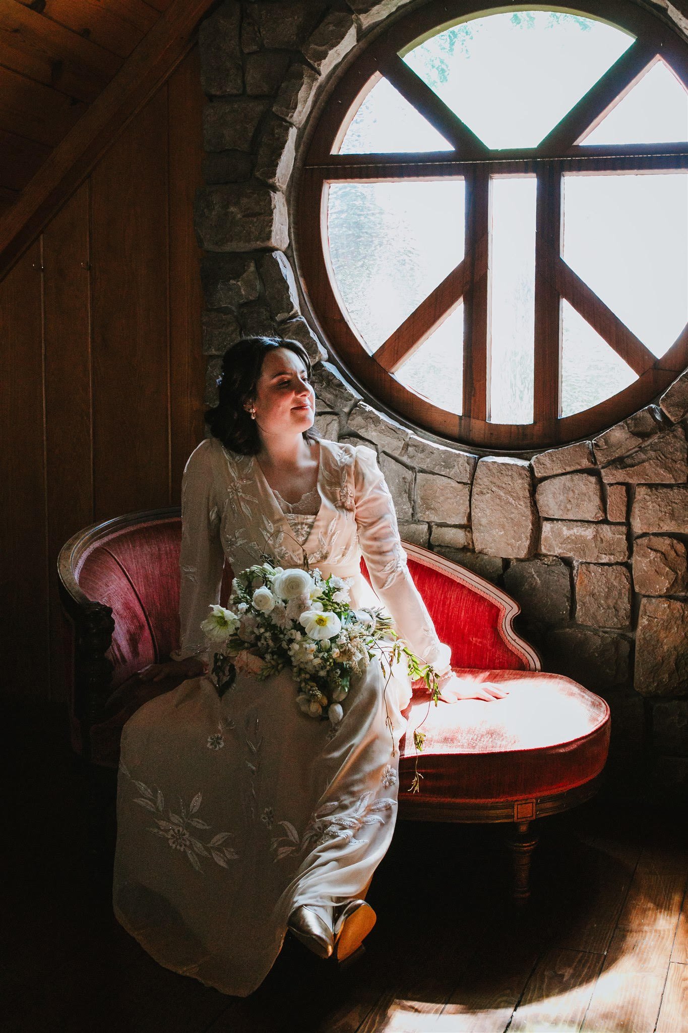 Planning a Lake Tahoe Wedding from Sacramento: Finding Your Wedding Florist