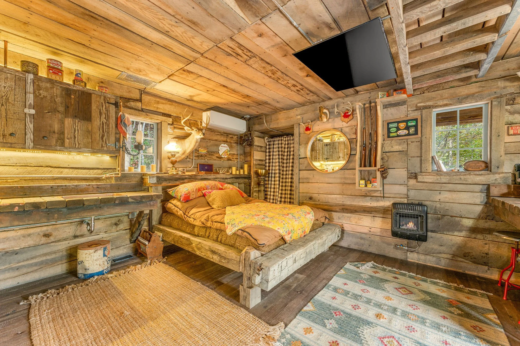 Squatters Cabin | Book Your Getaway — J3 At The Gap