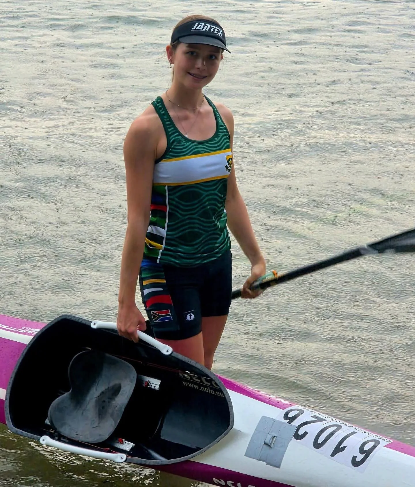 Our athlete, @han_newlands, is lining up at the World Marathon Canoeing Championships 🛶🔥 Months of hard work, early mornings, and relentless dedication have brought her here. 💪🏼 

We have been working together since November 2024. She placed 1st 