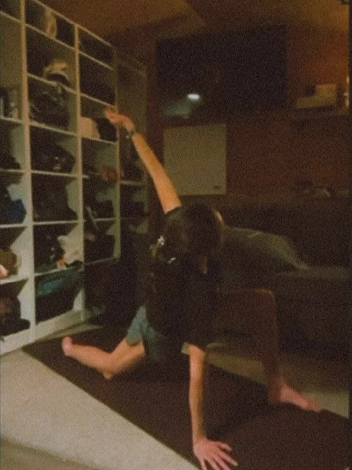 It very much does enter my consciousness! 

But hey, if you&rsquo;re interested in joining our online classes then you&rsquo;d be supporting a very new and small business ✨ 

Comment your small business and let&rsquo;s support eachother - a follow, a