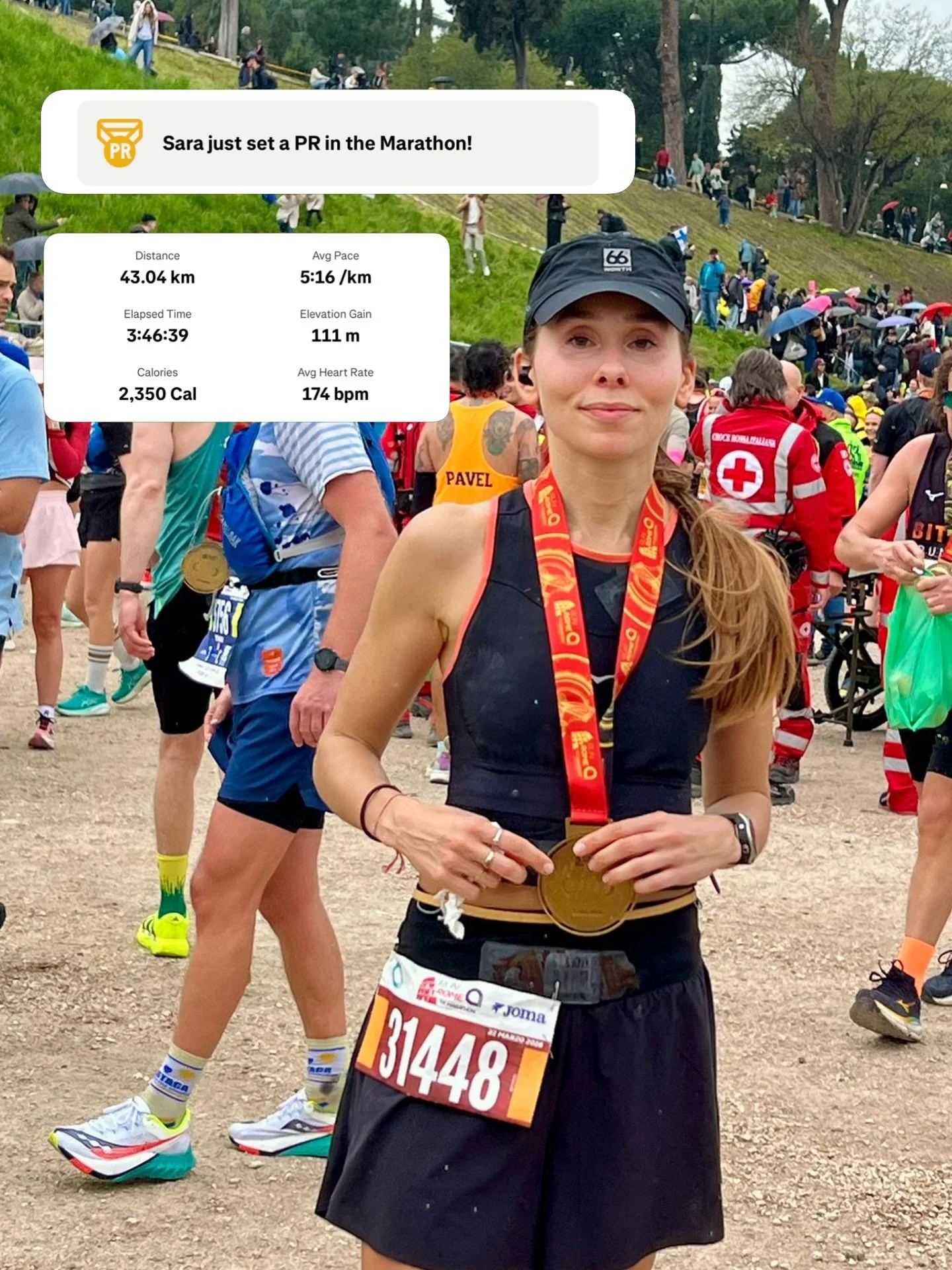 The goal? Sub 3hrs 50min
The execution: 3:46:39 😮&zwj;💨⚡️ 

Without a doubt Sara has put in the work to get such an achievement. The solo runs, strength training, late nights and early mornings all came together for her celebratory lap around Rome 
