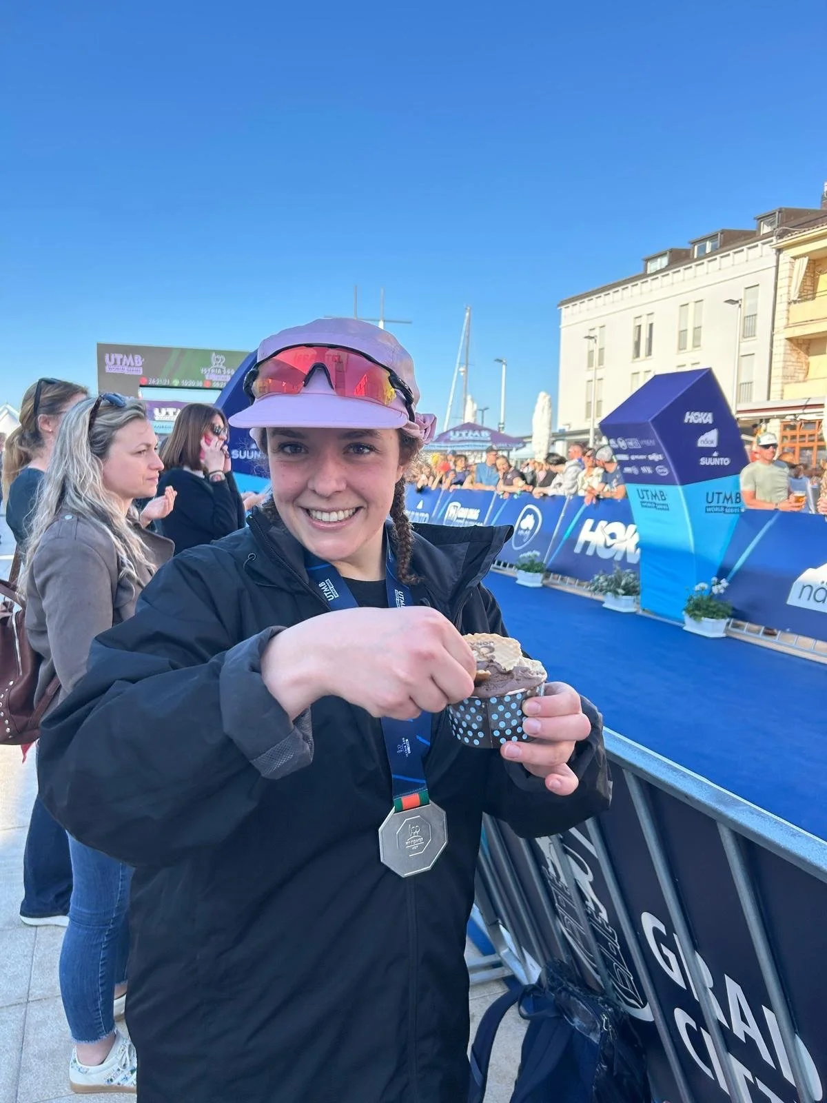 25th female, 10th in her age group @istria100 
&amp; ASHTON IS JUST WARMING UP! 😏❤️&zwj;🔥

That&rsquo;s another race ticked off and brilliantly run - really really happy with that result and all the work this athlete is putting in 🌟

Goal: sub fiv