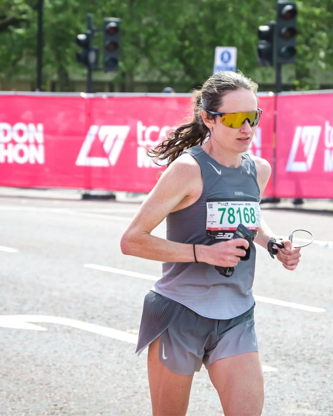 A tad late to make the post but even 2 weeks later I am still so greatful to have been able to run, dance, walk and crawl the streets of London ❤️ 

To read the full unpolished post race blog head on over to our webpage linked in the description 🔗

