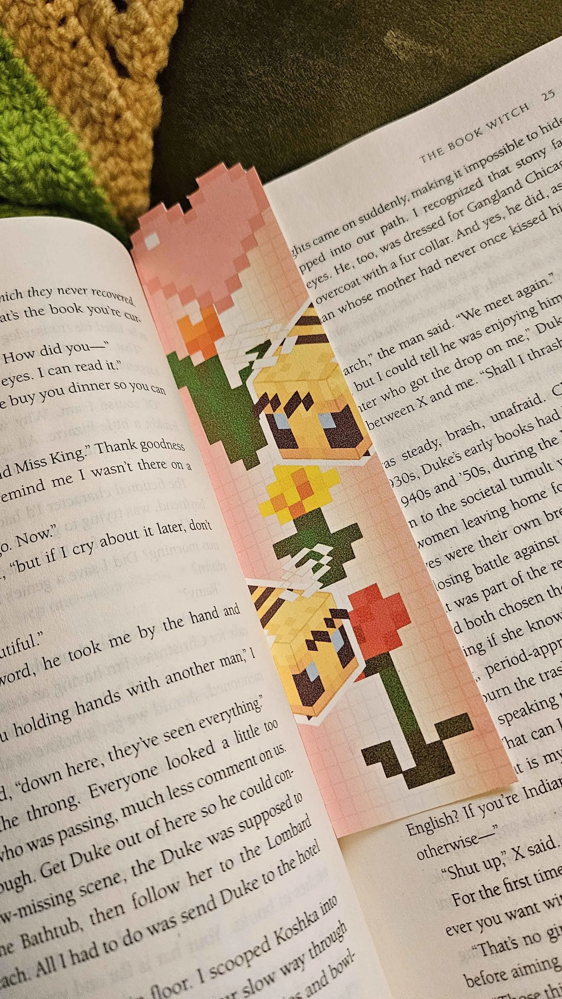 Bee bookmark.jpg