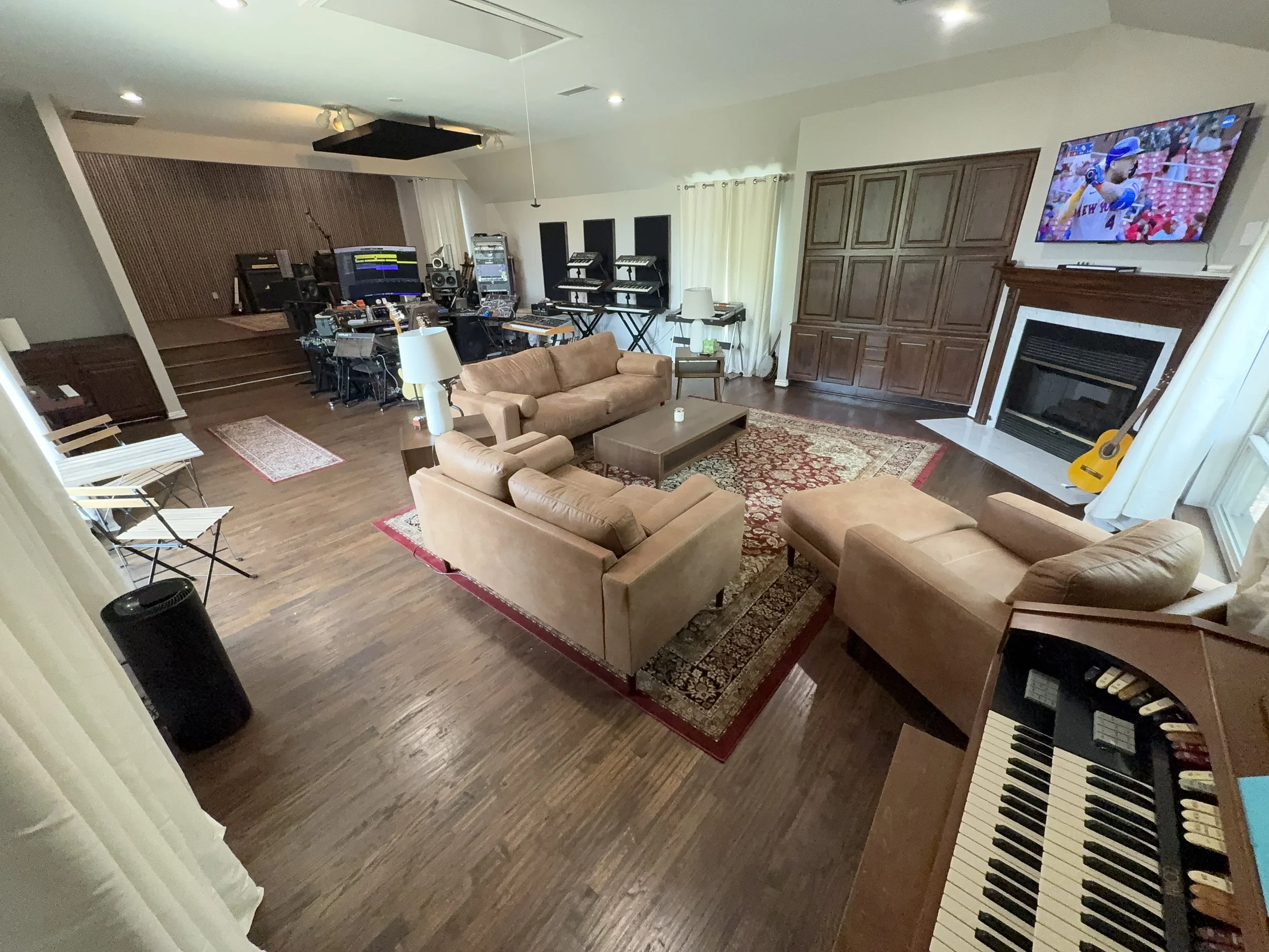 Studio 6.JPG