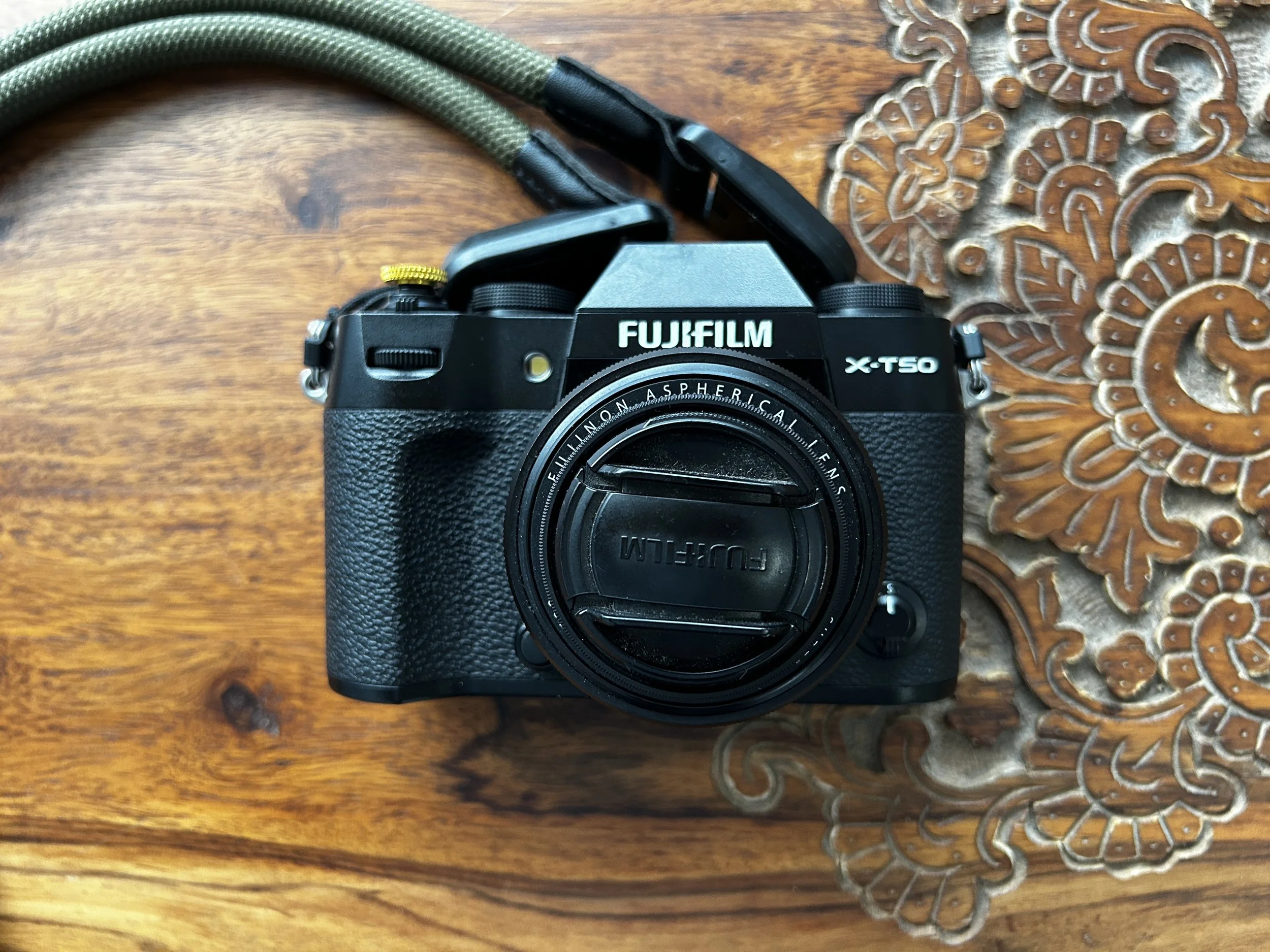 Small Camera, Big Stories: Why We Love the Fujifilm X-T50 for Street Photography