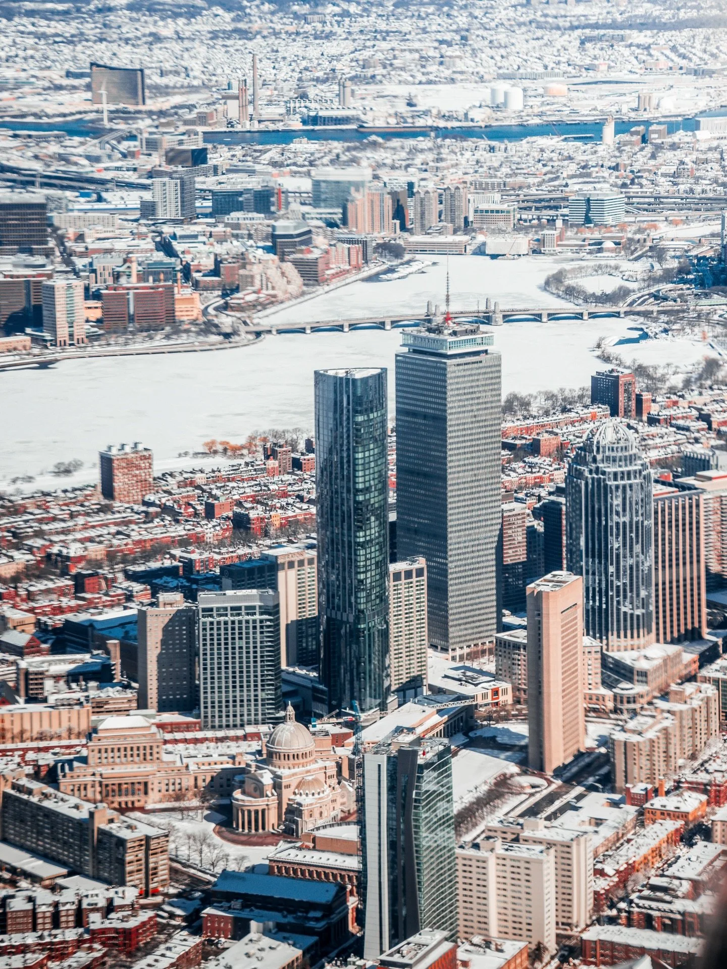 Snow day. 

📸 @hgordon_photography