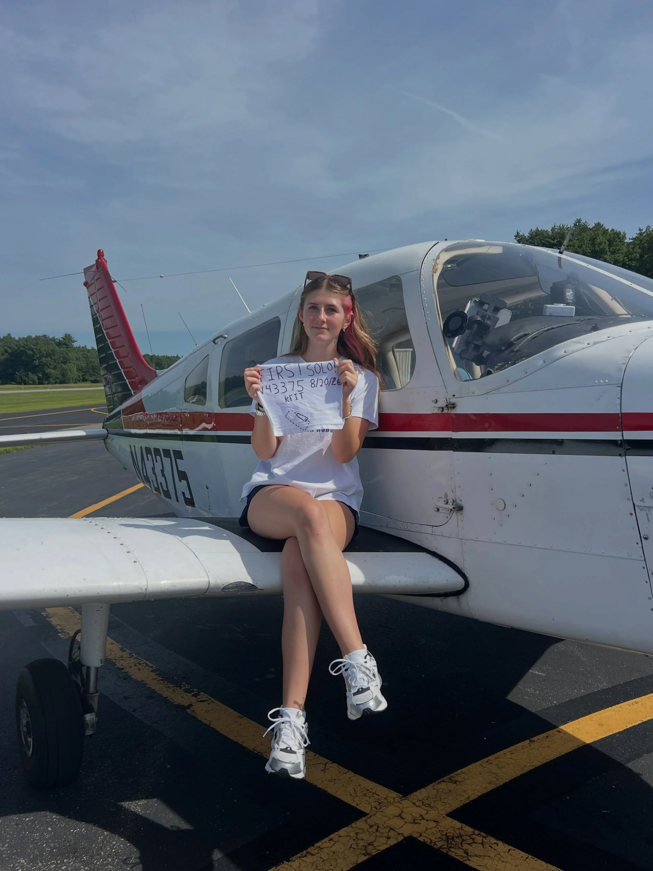 Another solo in the books!

Congratulations to @breamond_13 on her first solo flight at just 16 years old with only 14 hours of flight time!

Brea came to Mitiguy Aviation with a serious passion for aviation. Just 14 hours later, she was ready to tak