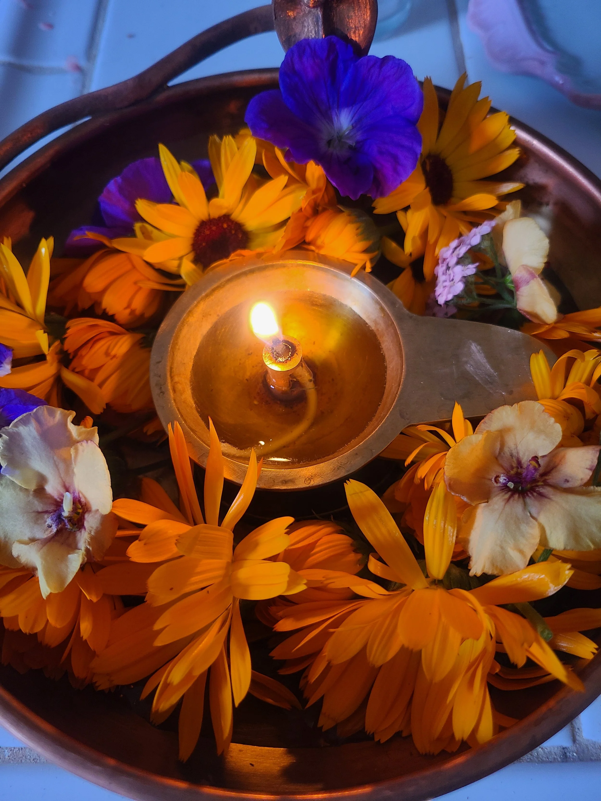 flower arati.jpg