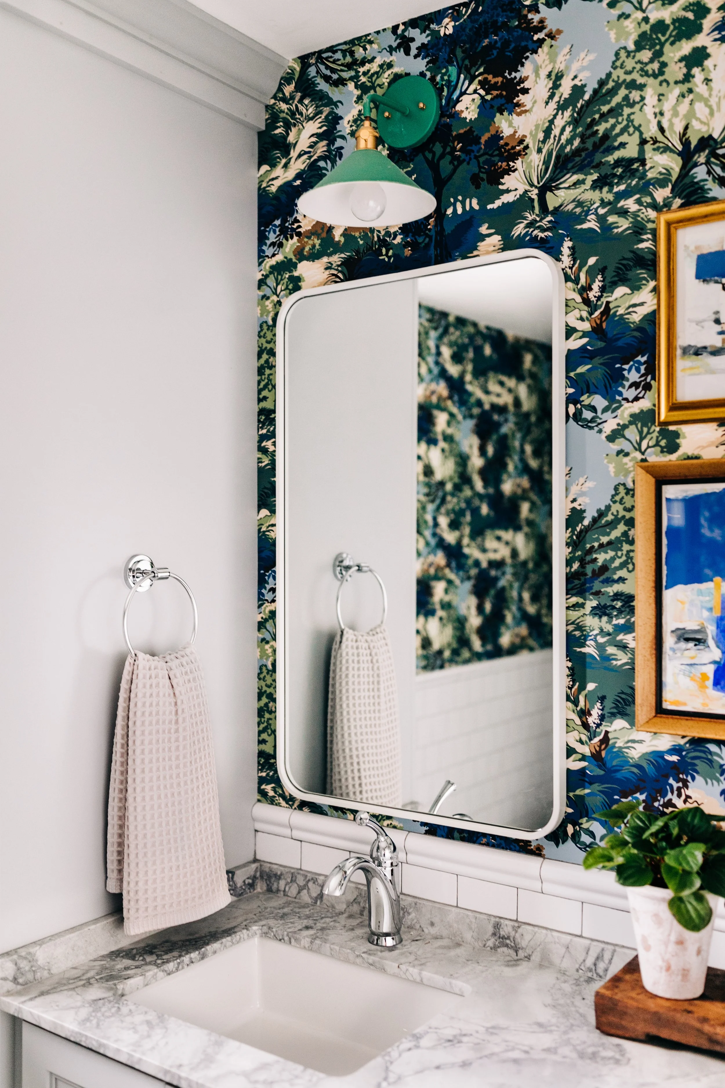 EMILYBOLTPHOTOGRAPHY_ALI_022522-117.jpg