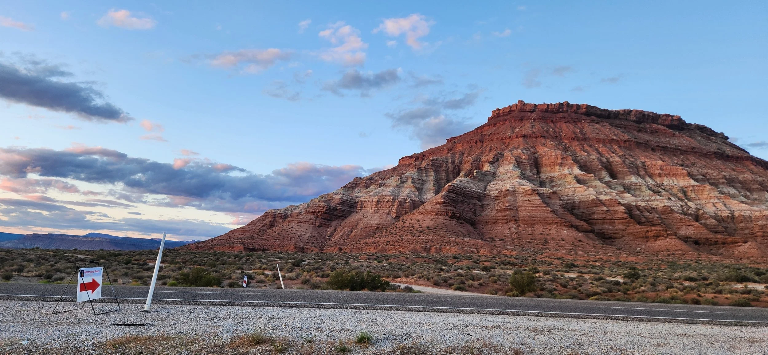 Turnoff for Dark Skies Astronomy Tours on HWY 59 between Hurricane and Apple Valley Utah