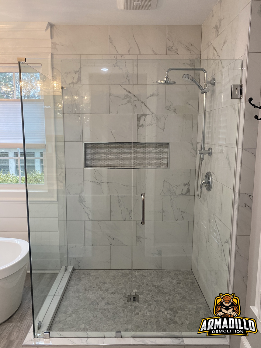 BATHROOM RENOVATION VANCOUVER ARMADILLO PRO SERVICES CONTRACTORS shower toilet vanity.png