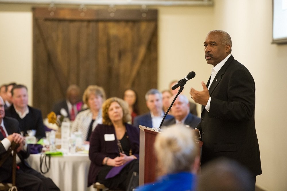 Gene Smith.jpg