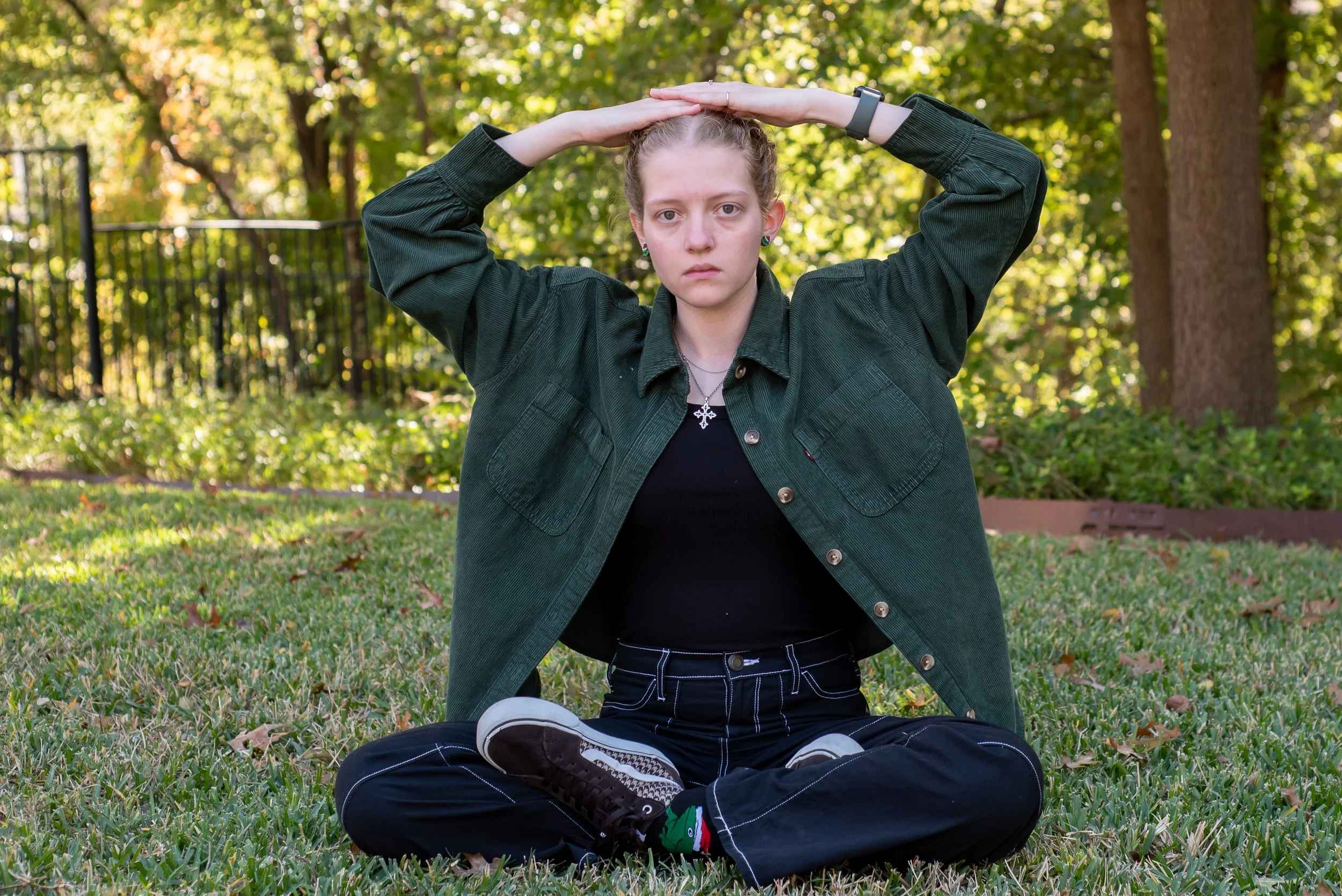 Ari Krizan posed cross-legged like Willem Dafoe 