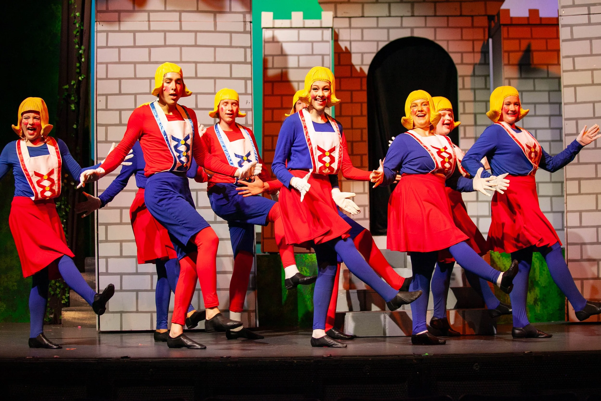 202507_Shine_Shrek530.jpg