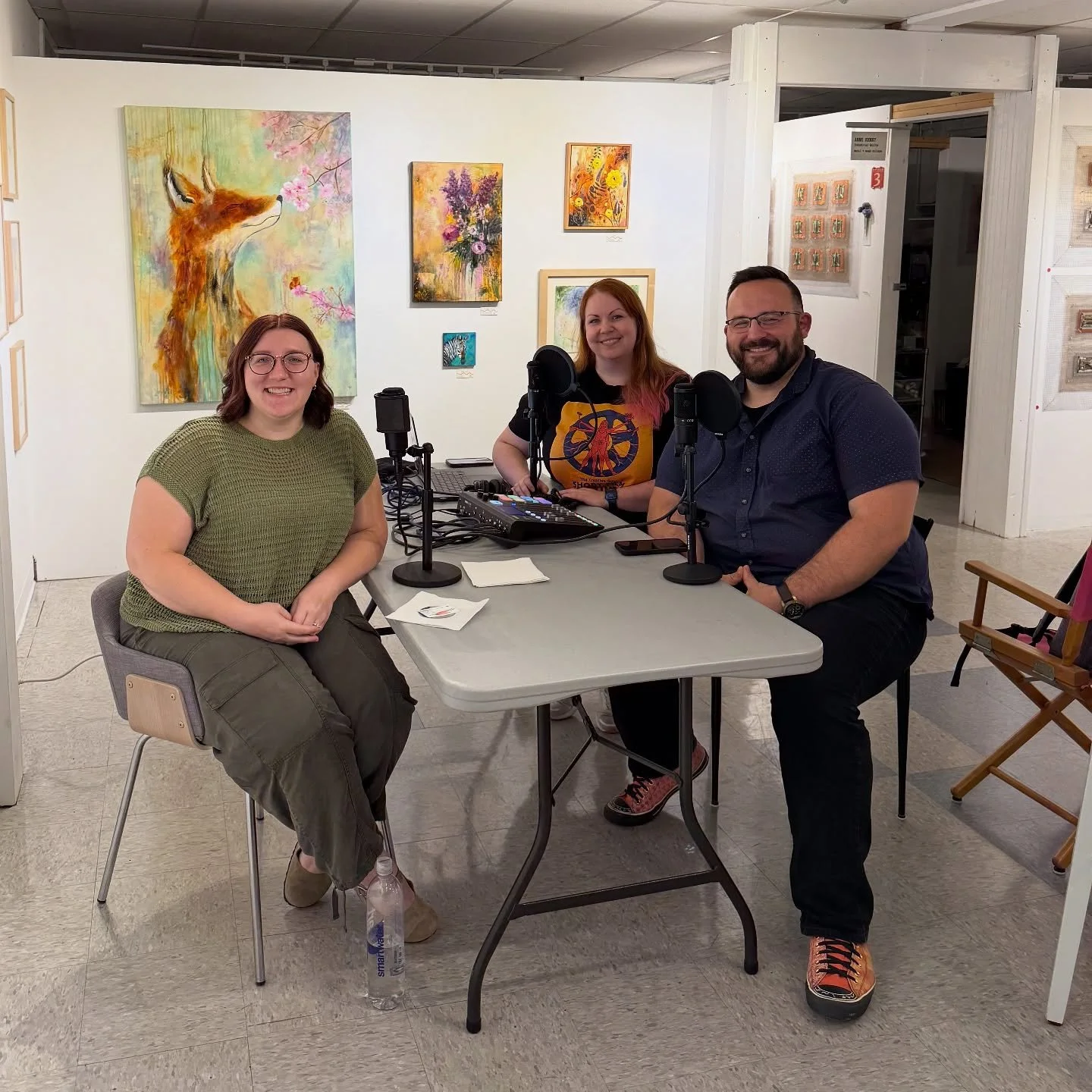 What better way to spend a Monday evening than recording for the @creativegutspodcast with @artfulharperstudios and @joeacone! 

It was wonderful chatting with you and taking an opportunity to chat about @nhcraftclub more in-depth 

#newhampshire #ar