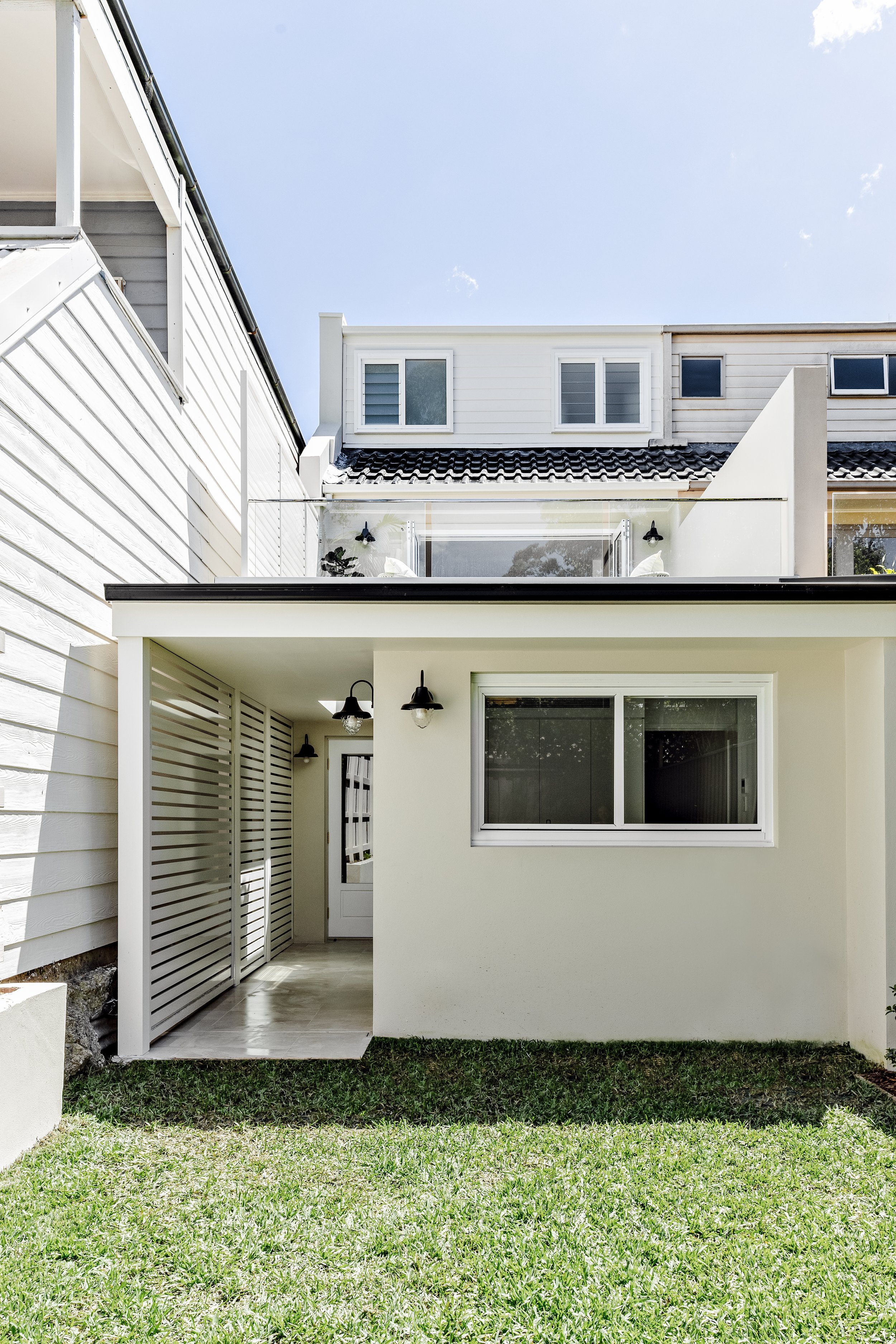 BM Rozelle HR-24.JPG