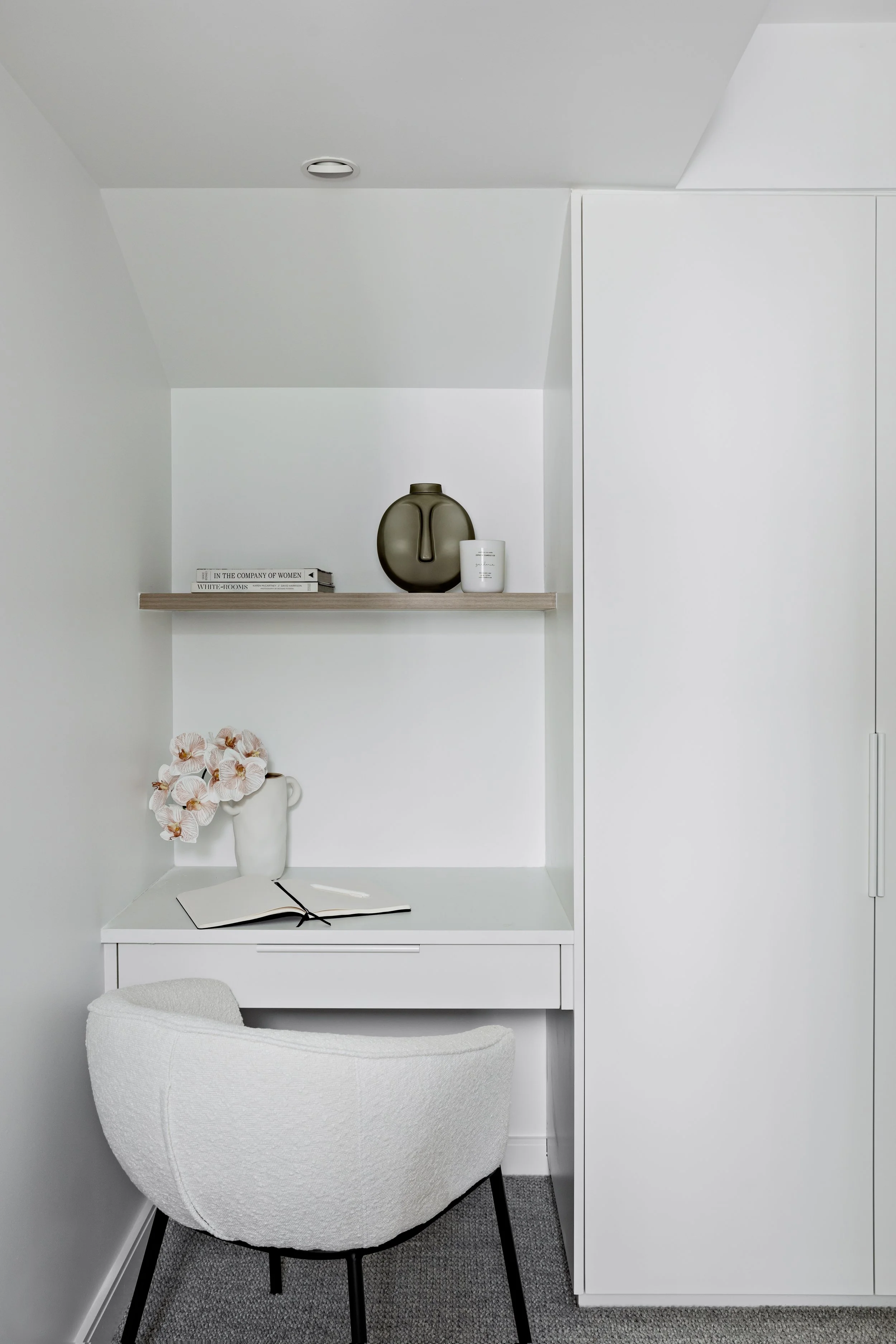 BM Rozelle HR-33.JPG