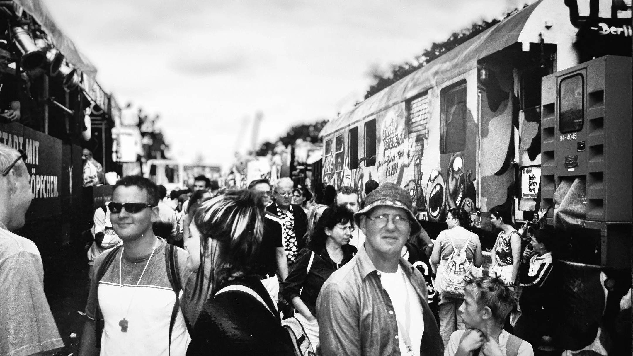 The Berlin Love Parade 2000 drew an estimated 1.5 million people under the &quot;One World, One Love Parade&quot; techno ideals. 
#originalcontent #onelove #berlin #streetparty