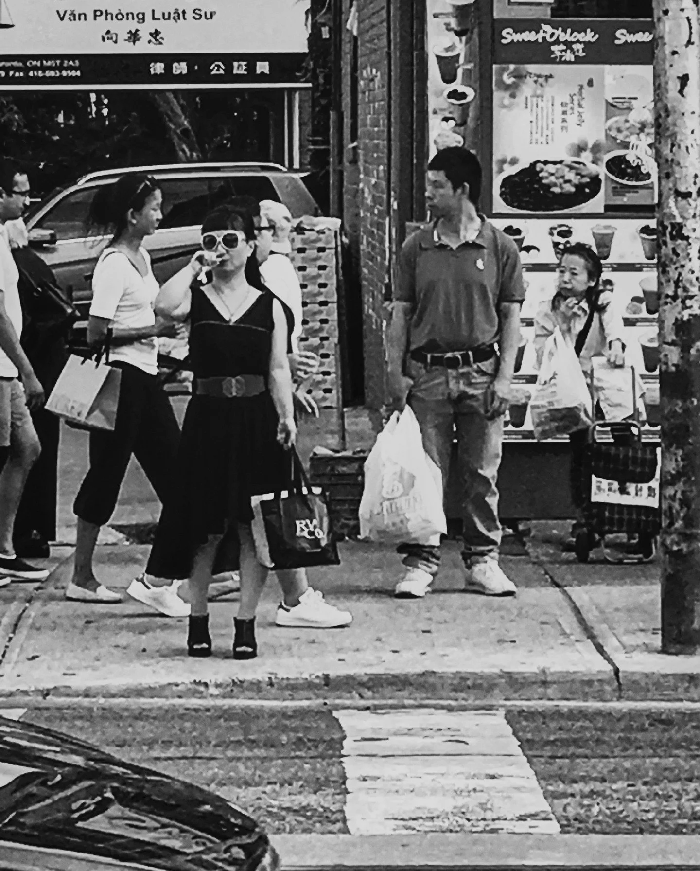 Sunny Saturday in Toronto, busy streets on the 27th of August #2016
#originalcontent #canadalife #toronto #Unboxed