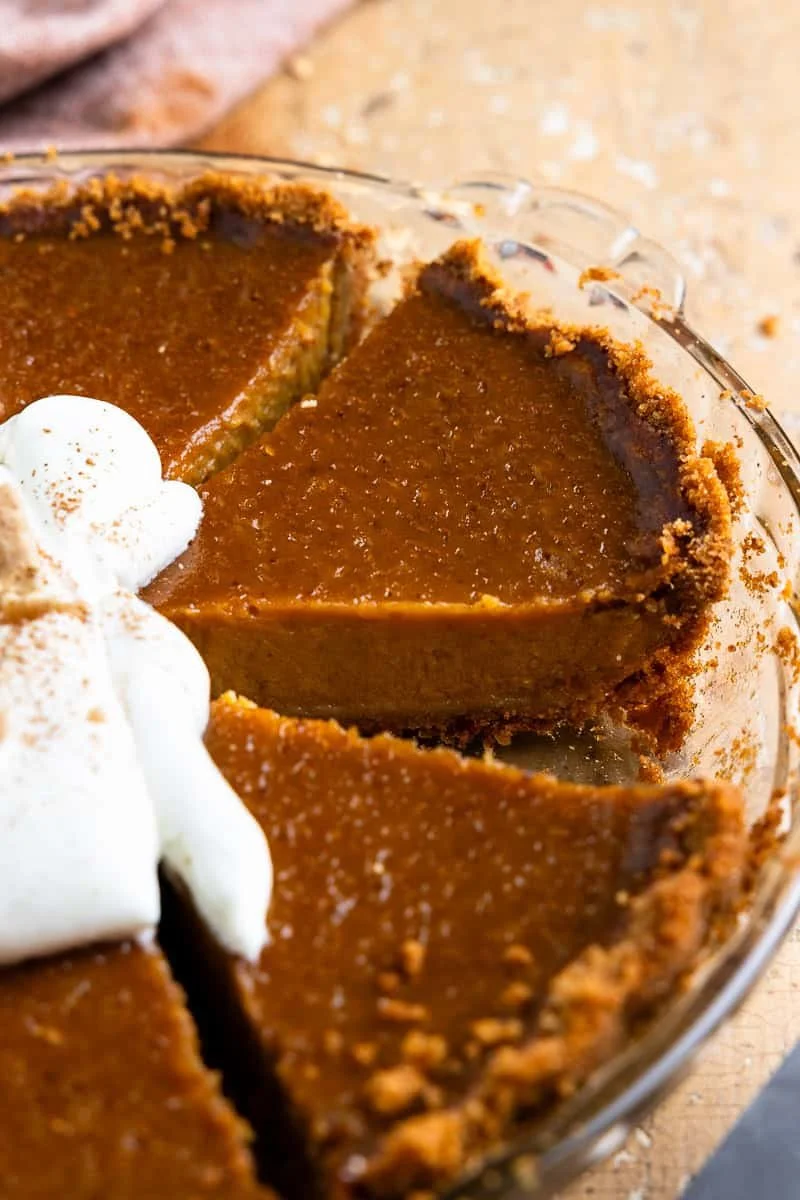 pumpkin-pie-with-graham-cracker-crust-7.jpg