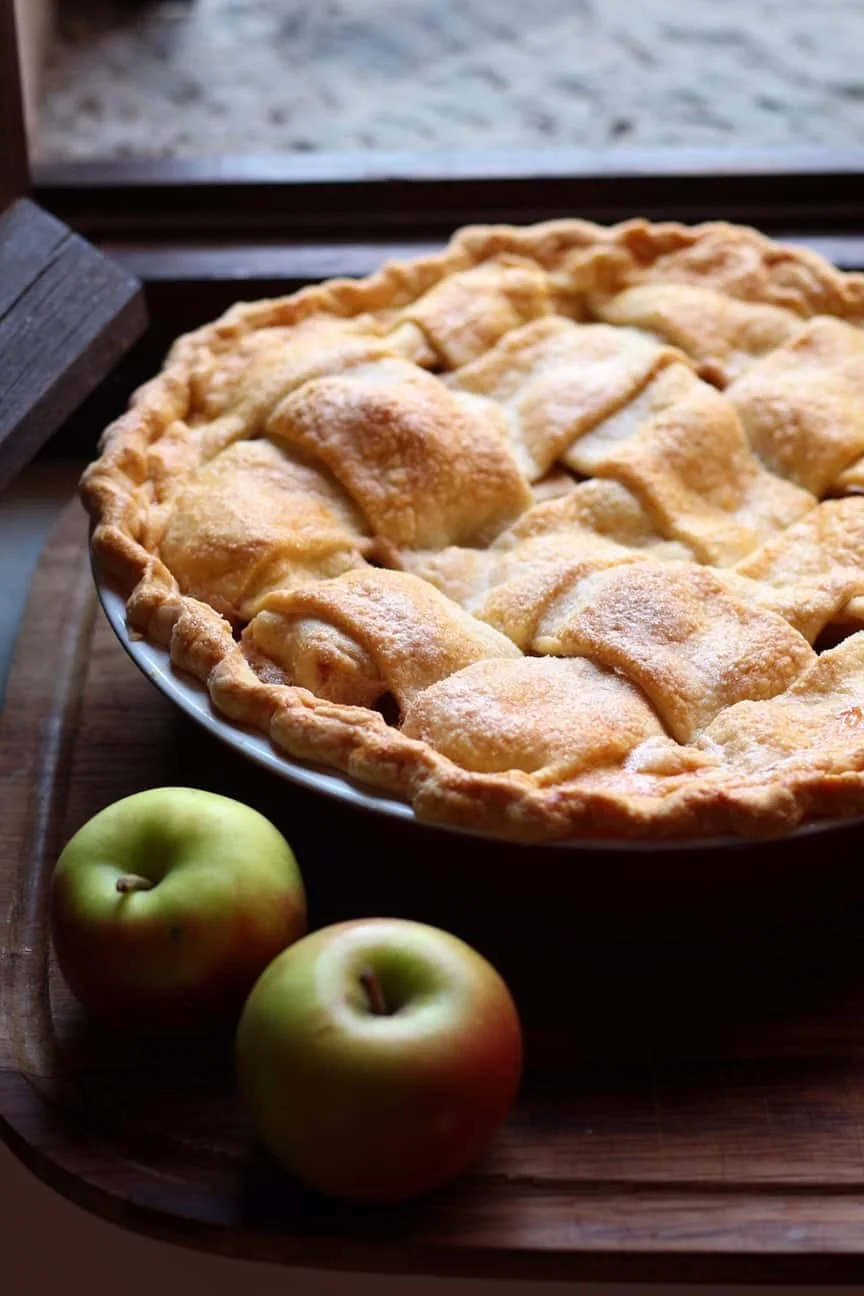Deep-Dish-Apple-Pie.jpeg