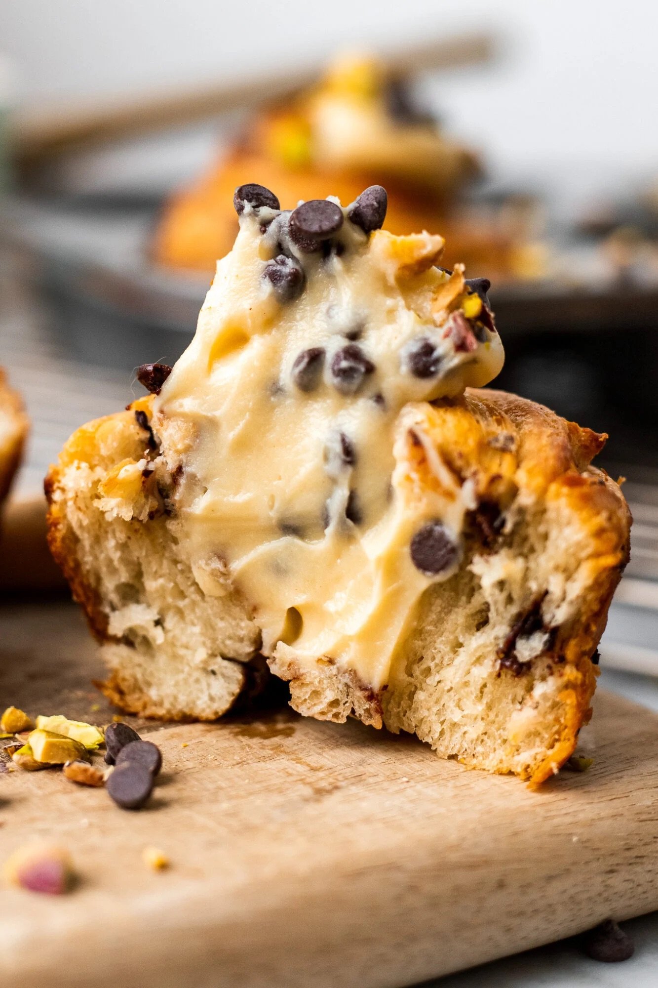Sweet Sun Cannoli Cruffin