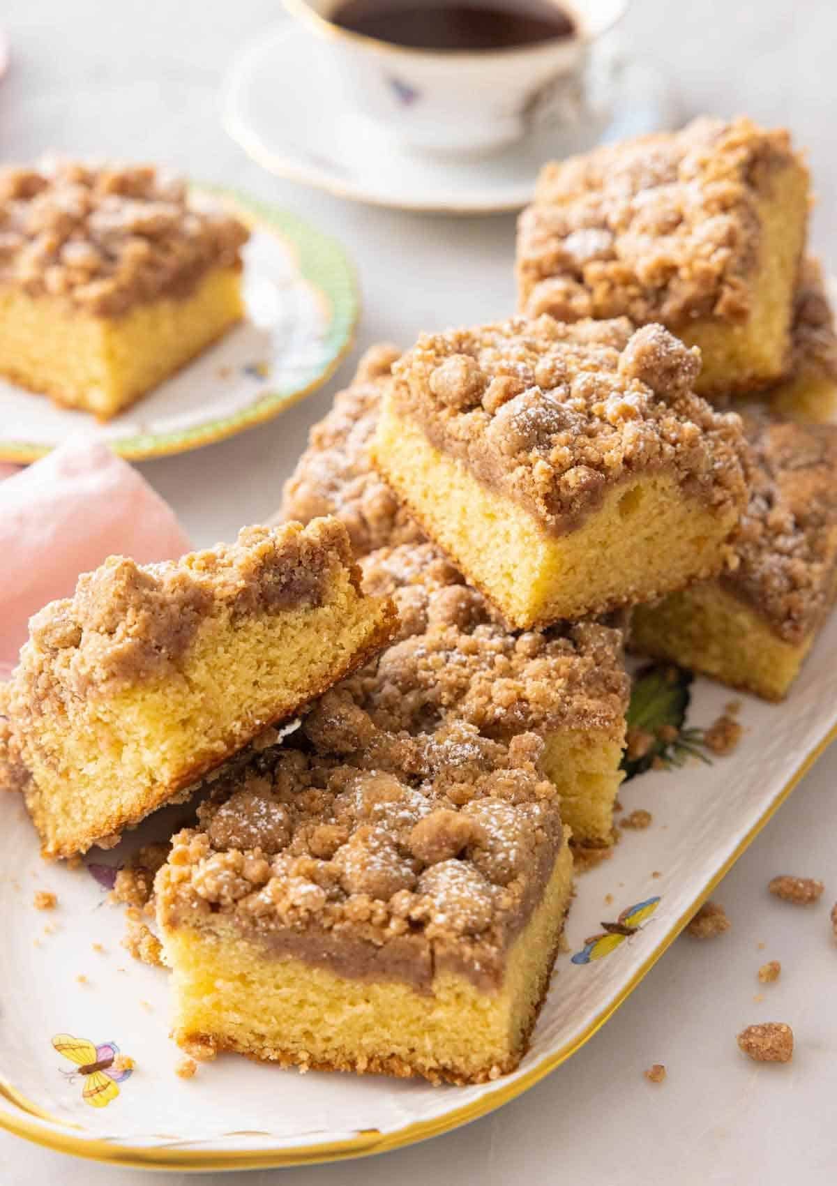 Crumb-Cake-Feature.jpg