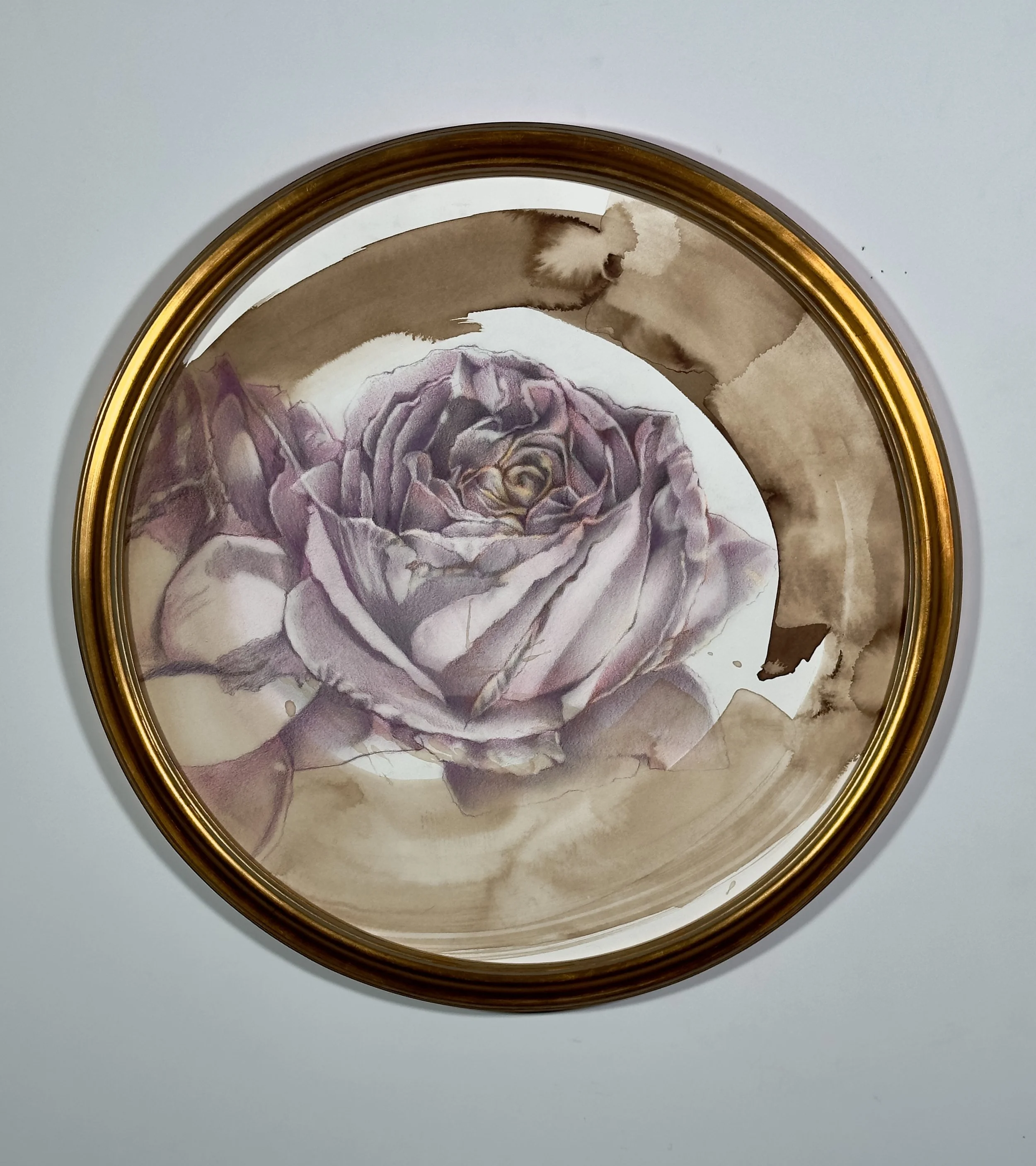 Catherine L. Ruane  I  Left Behind 8  I  Charcoal, graphite, color pencil on paper  I  20" Tondo
