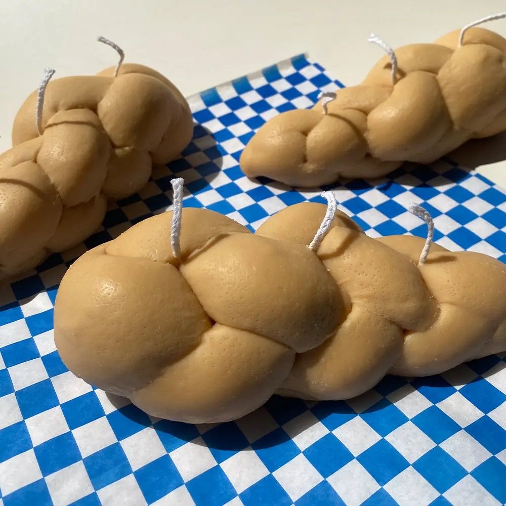 jentlelandmark.com-Scandles-Candle-Challah-3.jpeg