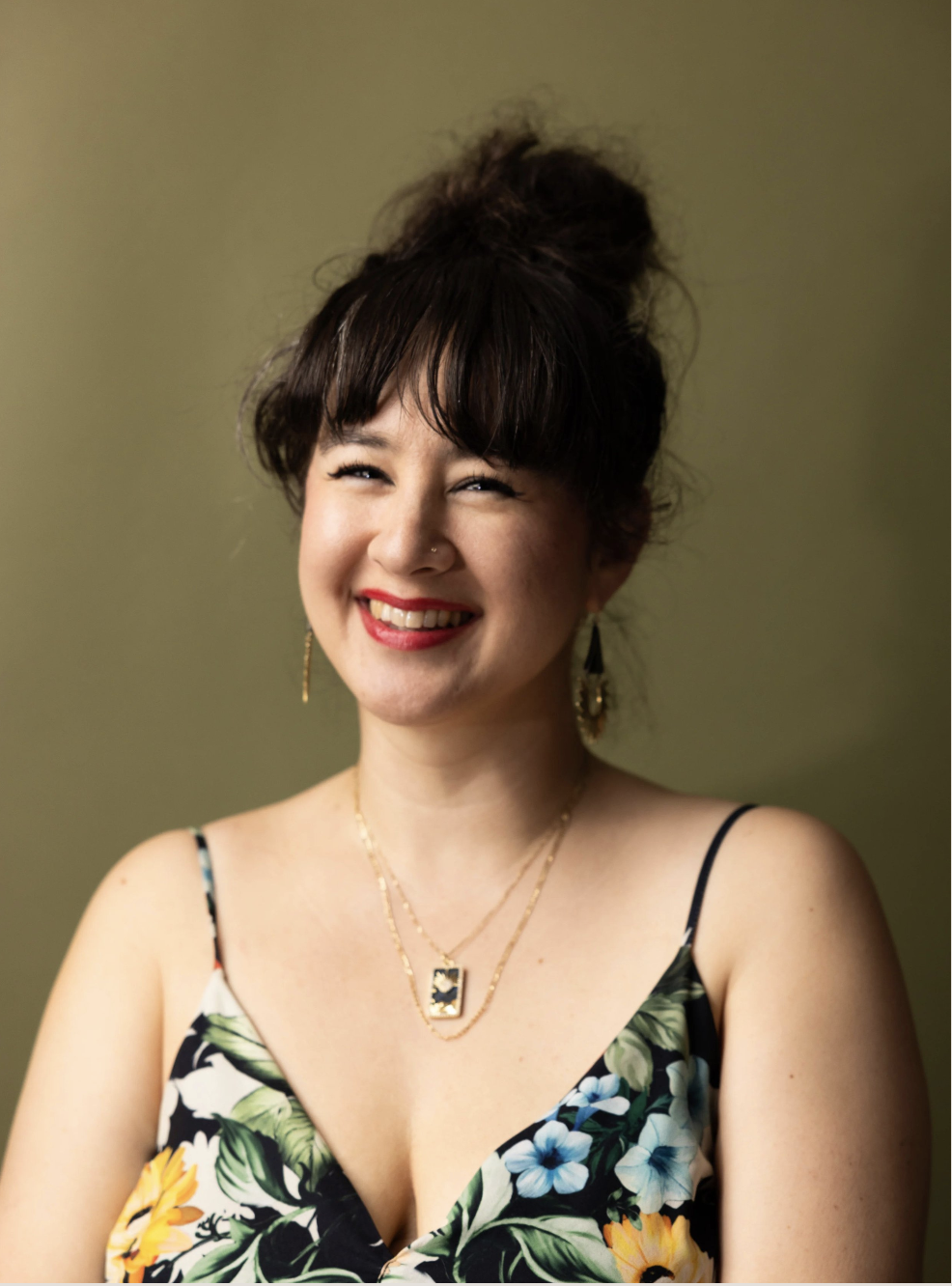 Lauren Tetef, founder of Flourish Locally, joins the Gathering Voices podcast as a season one guest to share tips on building confidence, fostering community, and creating impactful local experiences.