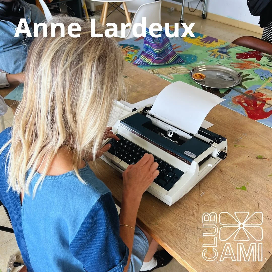 ⭐️ D&Eacute;COUVRIR L&rsquo;&Eacute;QUIPE DE CLUB AMI 3/9 ⭐️

Pour la rentr&eacute;e, nous vous proposons de d&eacute;couvrir les membres de l&rsquo;&eacute;quipe de Club Ami !

Anne Lardeux occupe le poste d&rsquo;intervenante psychosociale &agrave;