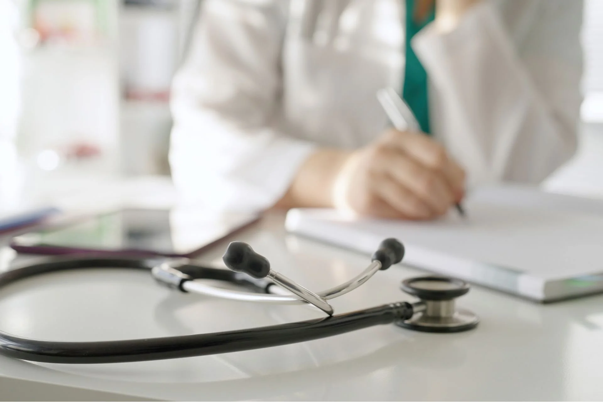 A stethoscope on the table