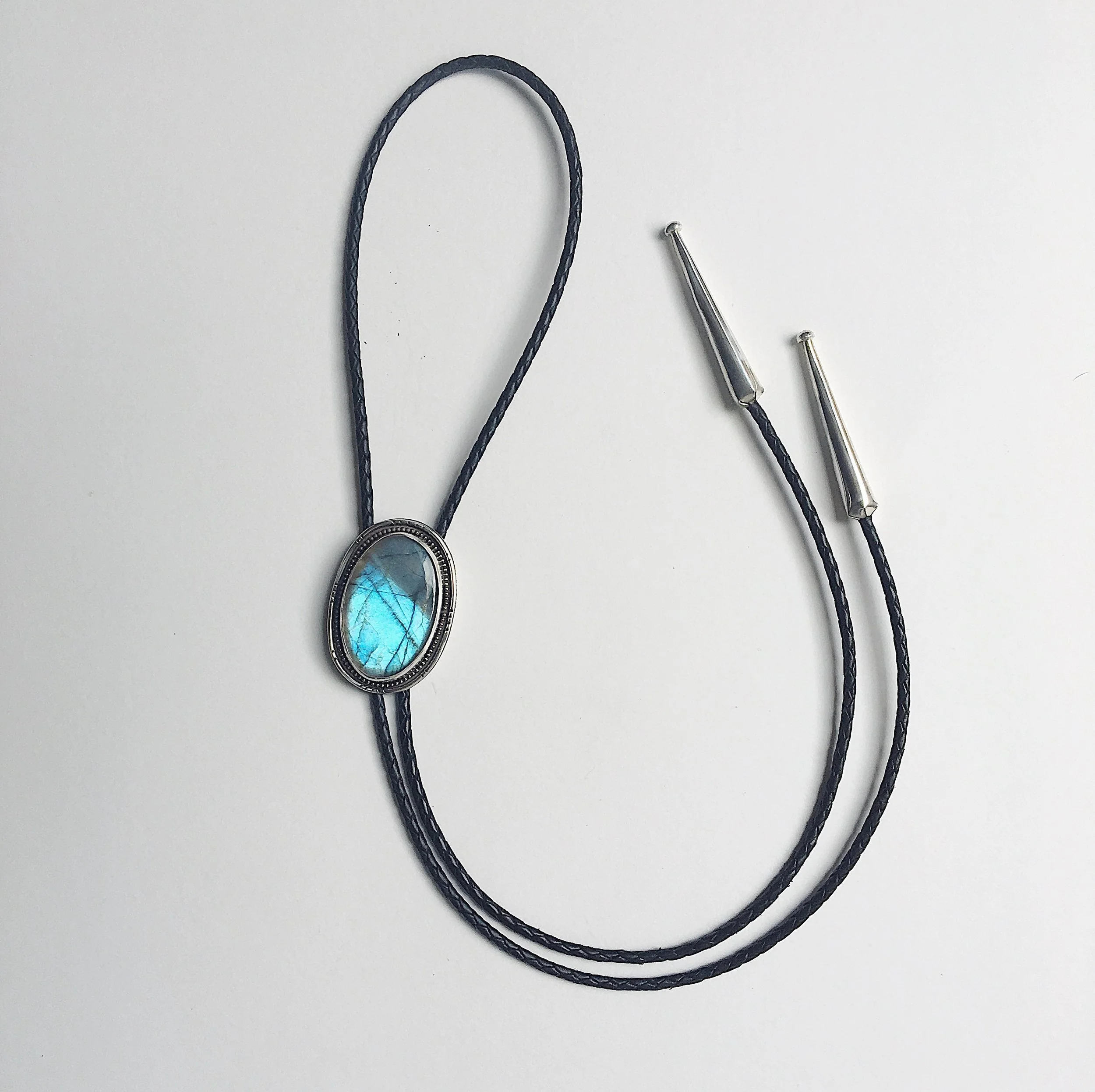 Labradorite Bolo Tie_01.jpg