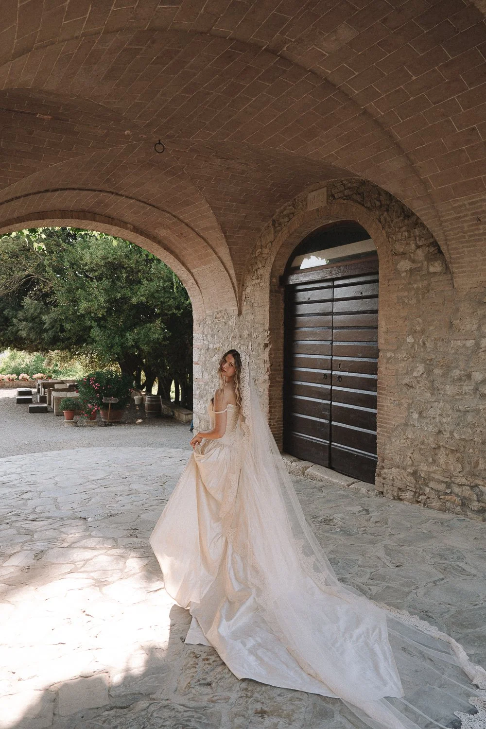 20260611-AMARAWEDDINGS-LUCY&WILLIAM-182.jpg