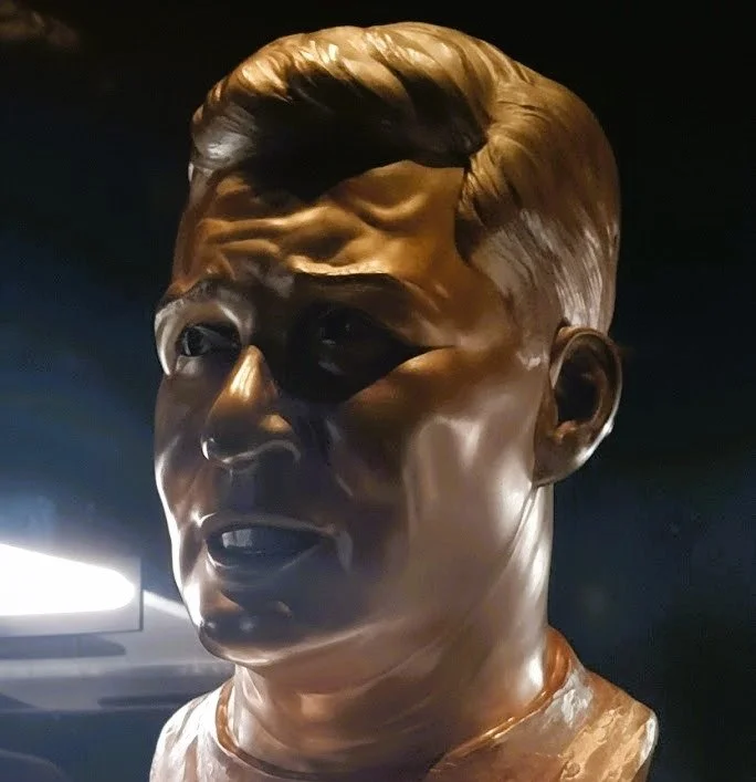 Anyone else tried talking to Bobby Layne Lately?