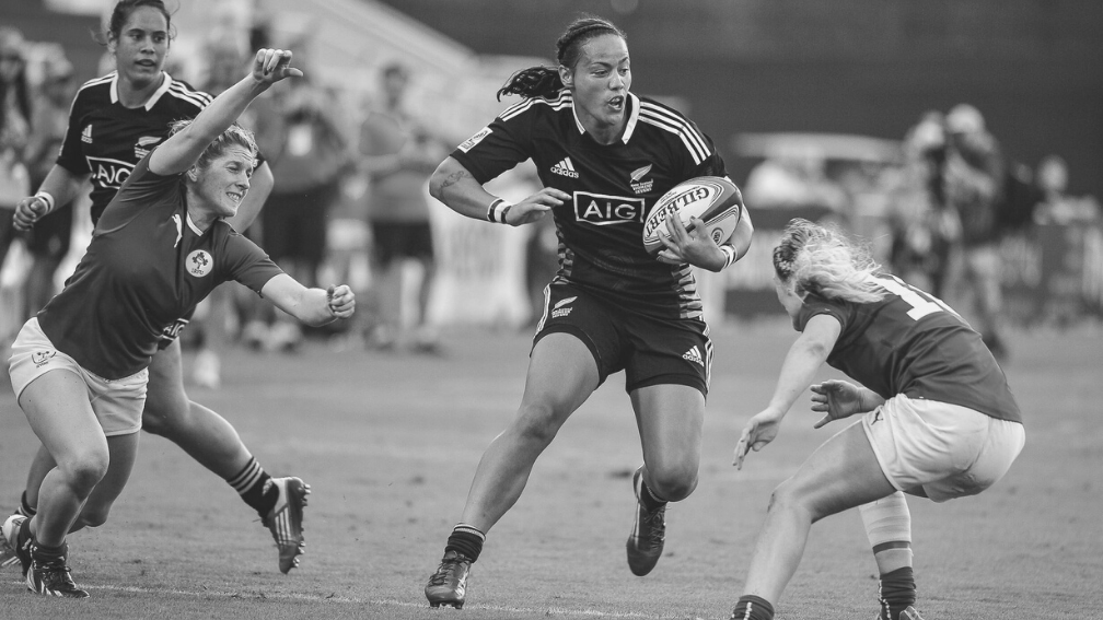 E46 | Honey Hireme-Smiler