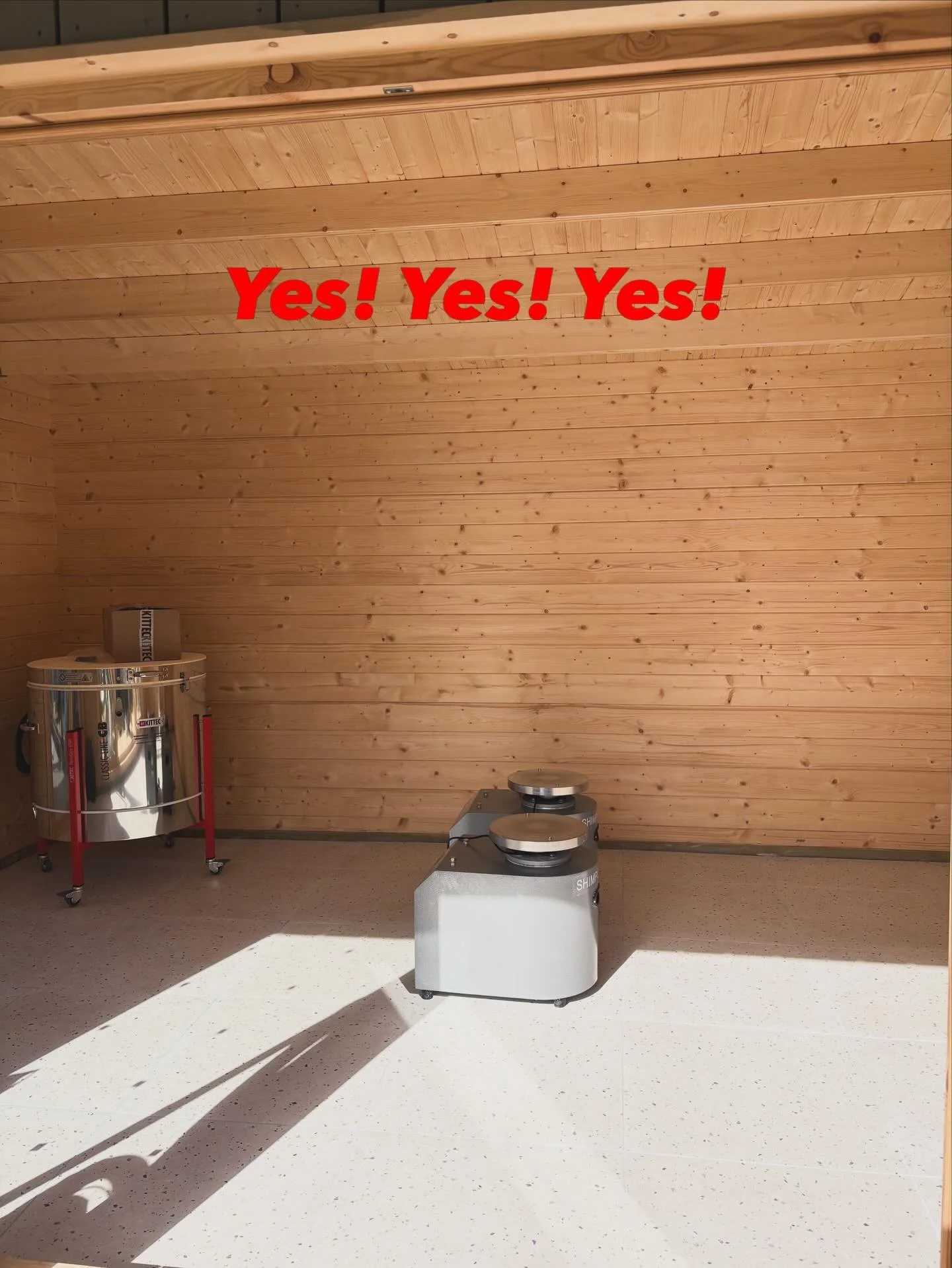 Heute ist das Herzst&uuml;ck eingezogen! Die Brenn&ouml;fin! Der Transport von A nach B war nur dank @olekeding @yk.piet , Teddy und meinem Dad m&ouml;glich 🤜🏻🤛🏻 jeden Tag ein kleines St&uuml;ckchen weiter Richtung &bdquo;what the hell?!? Was dar