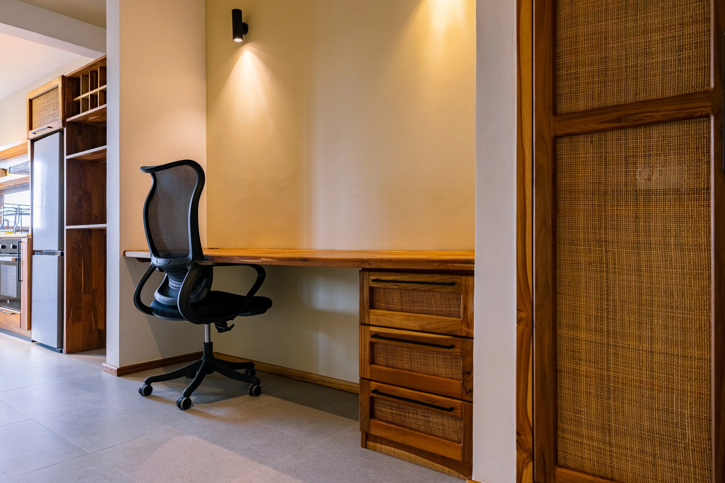 One-Bedroom Ap