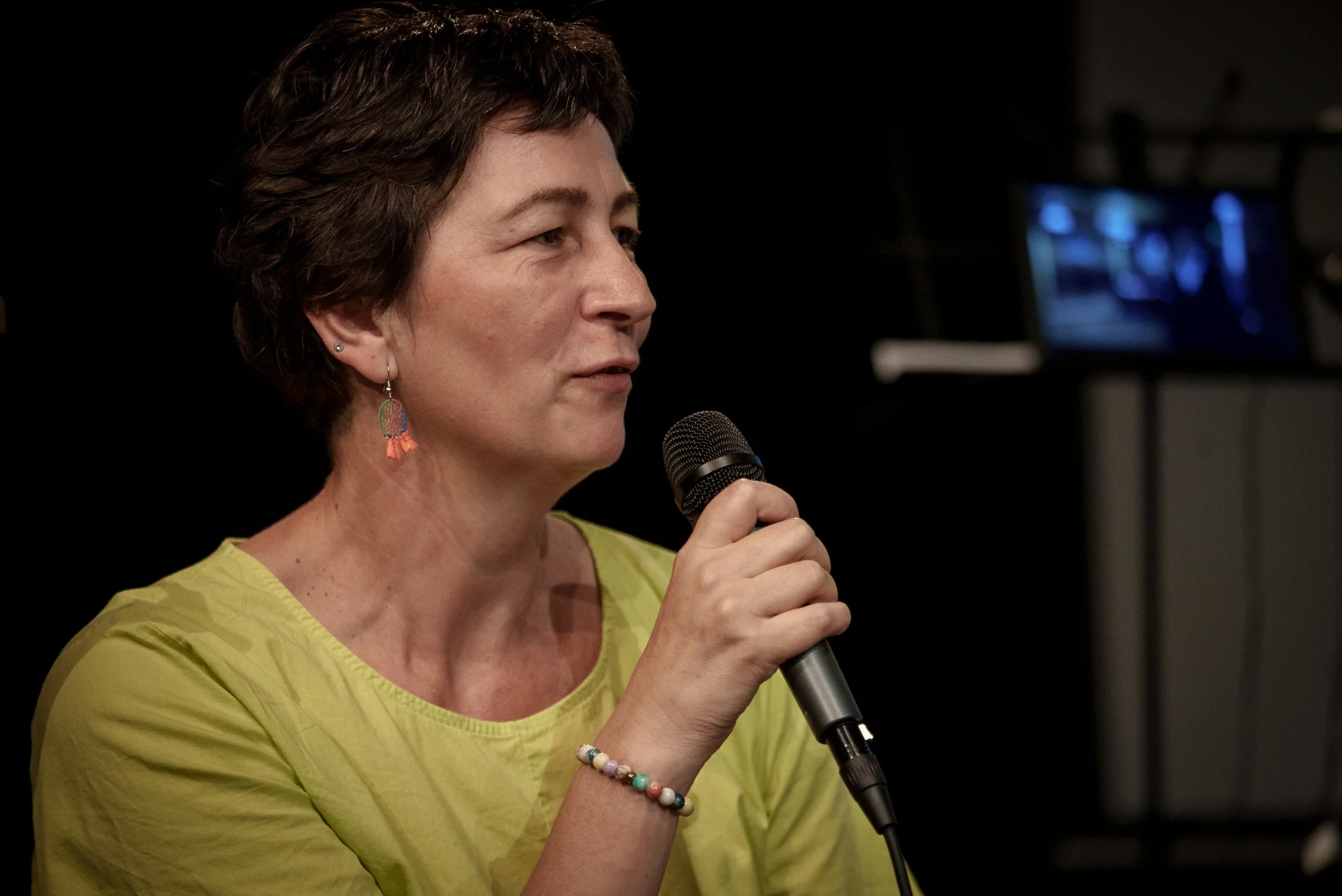 Füzi Izabella