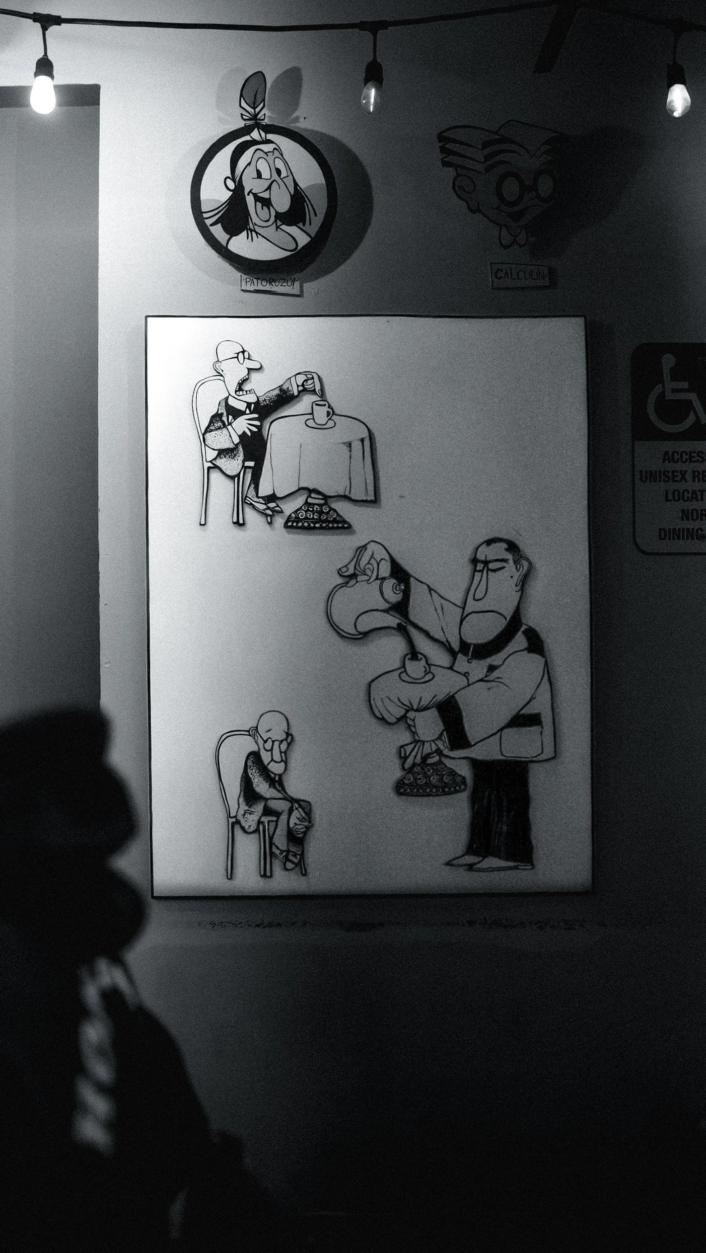 Black and white illustration of a chef pouring sauce on a dish, with two smaller images of the same chef sitting on chairs, depicting different expressions.