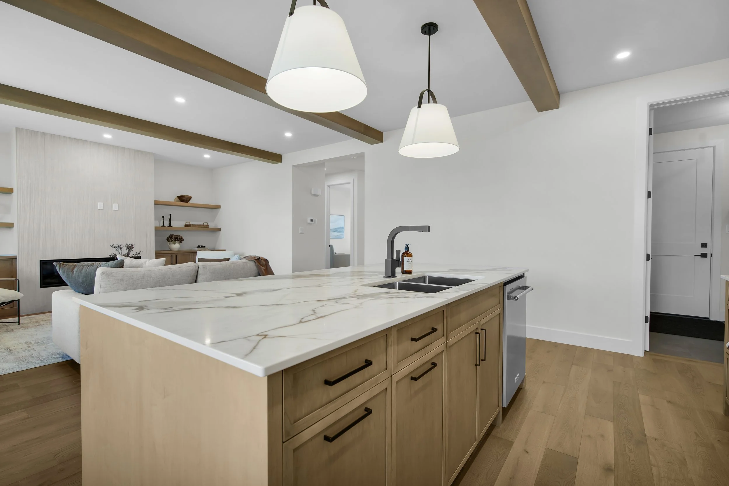 virtual-tour-359647-25.jpg