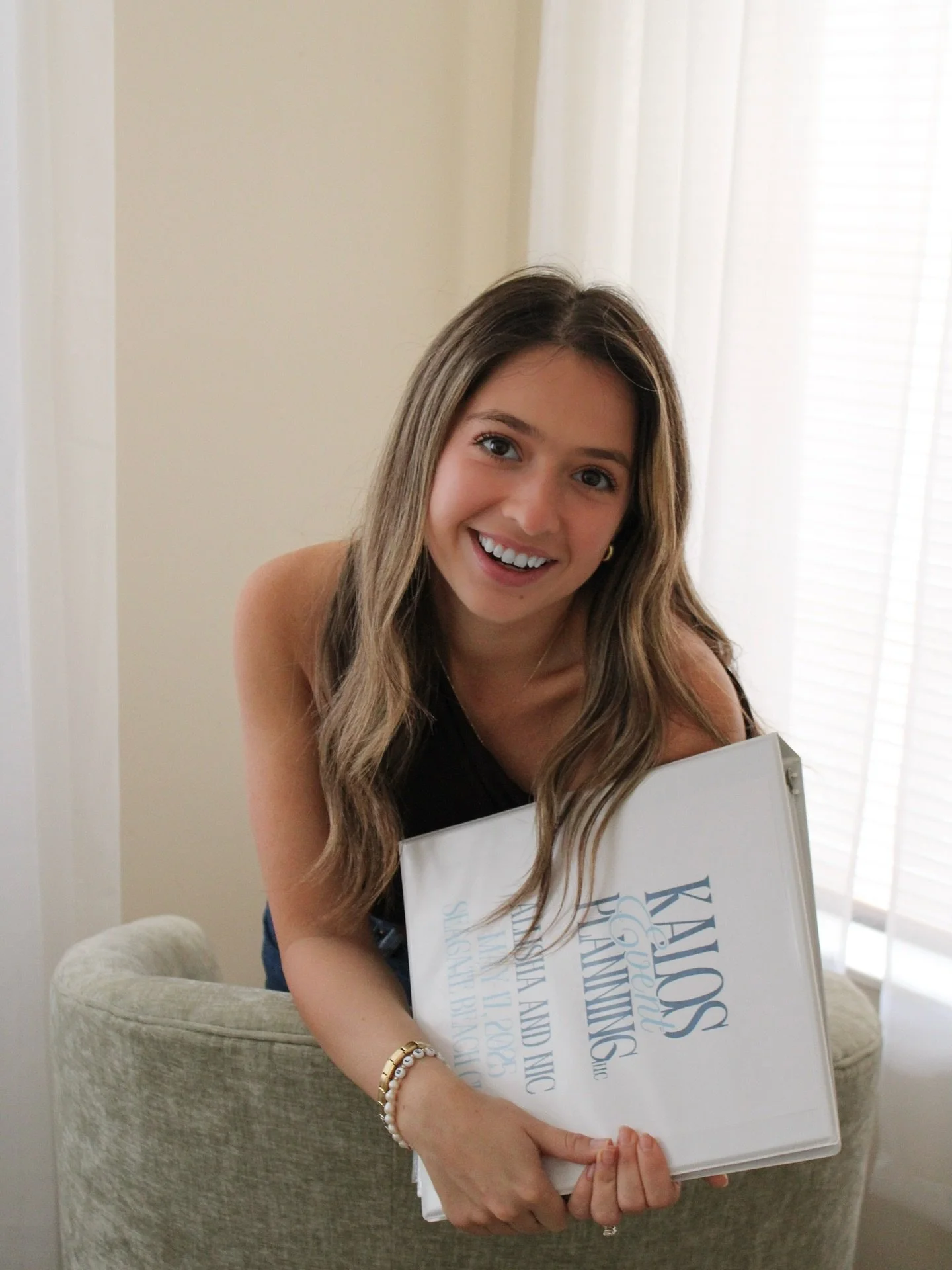 I CAN&rsquo;T BELIEVE IT- it&rsquo;s been one full year of Kalos Event Planning! I have felt so blessed with truly having the best couples a planner could ask for.