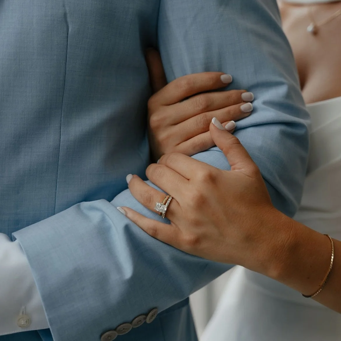 Helpful tip of the day 💡. We highly encourage implementing at least 10 minutes after the ceremony to enjoy a few minutes as newlyweds. 

#palmbeachweddingplanner #floridaweddingplanner #floridabride #floridawedding