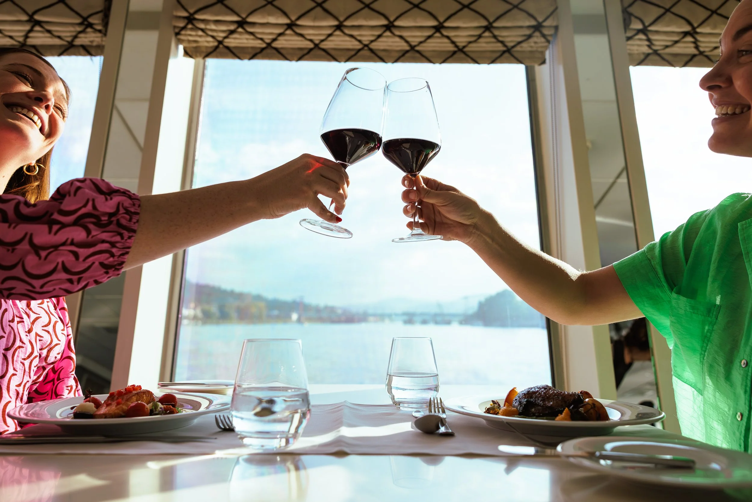 Cruise dinner-09.jpg