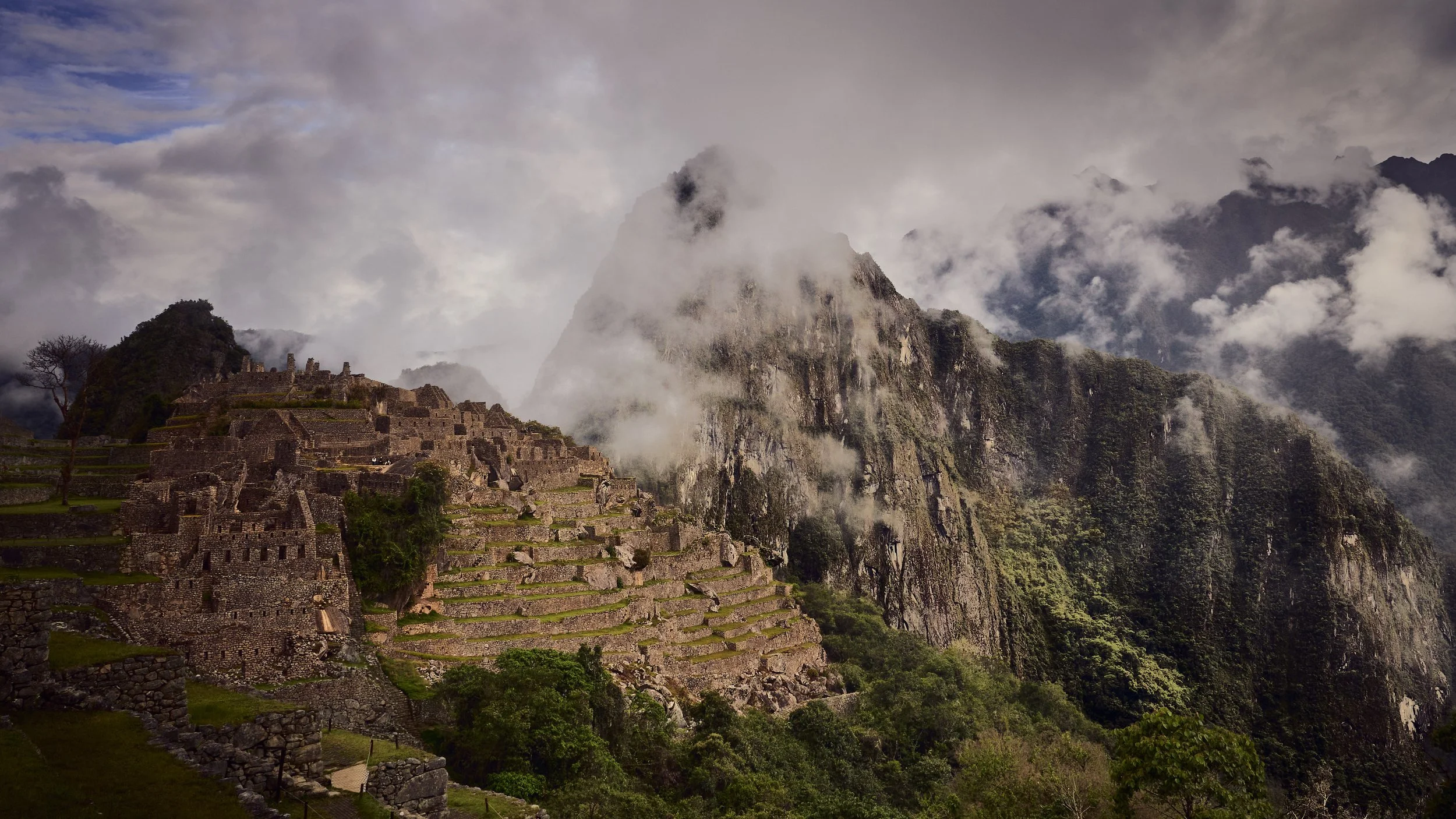 Machu Picchu Hero Shot.jpg