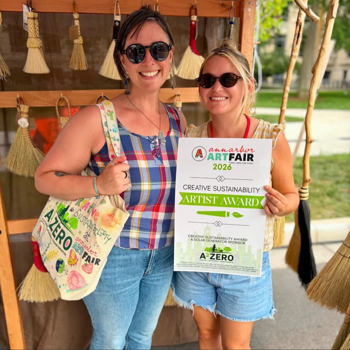 Honored to have won the creative sustainability artist award by @a2zero2030 at @annarborartfair this weekend!

Ann Arbor is a beautiful city- so many marquees! Wish I had taken more photos. Thank you to those who visited and shopped my booth despite 